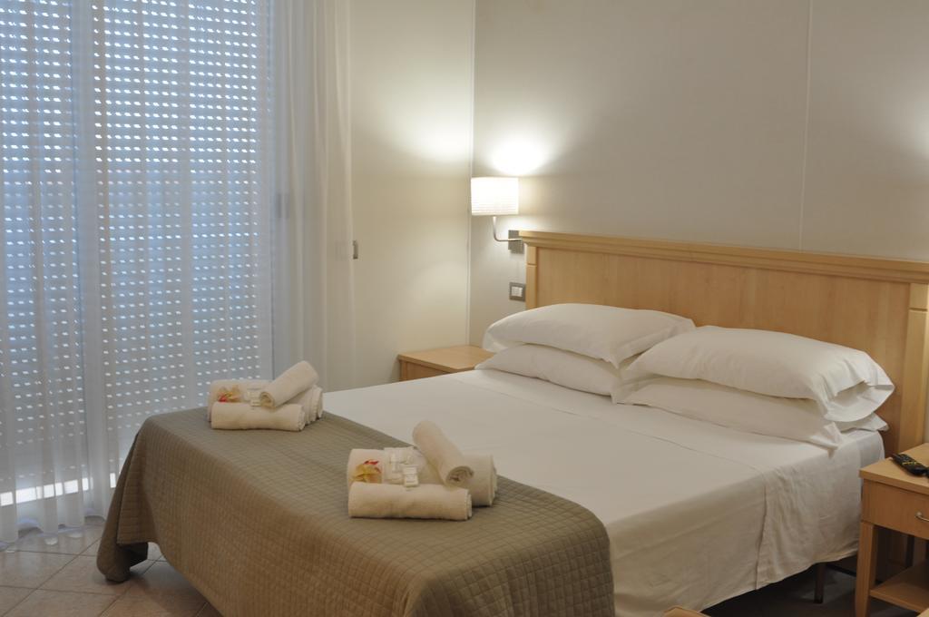 Hotel Adriatic&Beauty Rimini Luaran gambar