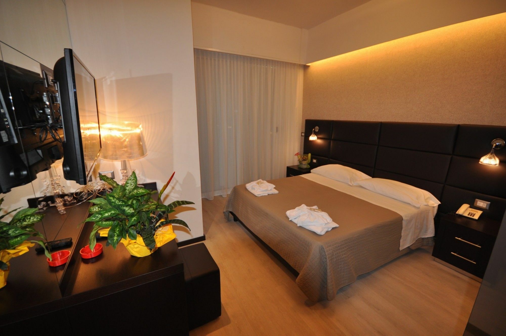 Hotel Adriatic&Beauty Rimini Luaran gambar